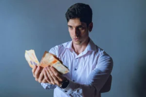 Decoding Arman Tsarukyan Net Worth: A Financial Snapshot