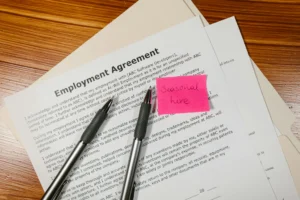 Geno Auriemma's Current Contract Details